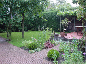 BACK GARDEN MARLOT THE HAGUE